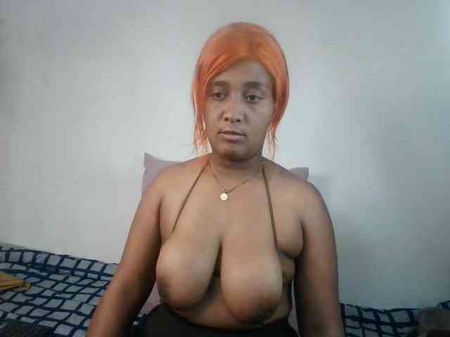 Browneyesxx webcam