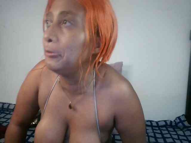Browneyesxx webcam