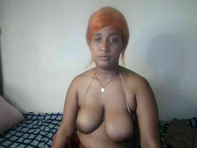 Browneyesxx webcam