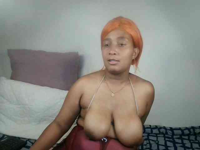 Browneyesxx webcam