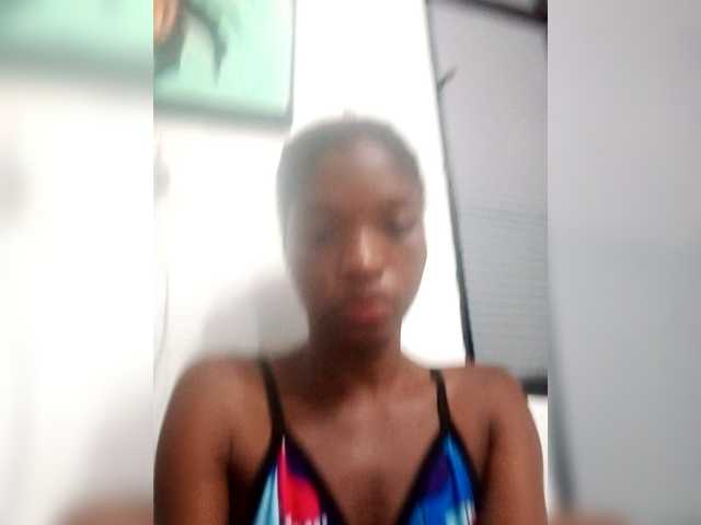 Tinavanessa8