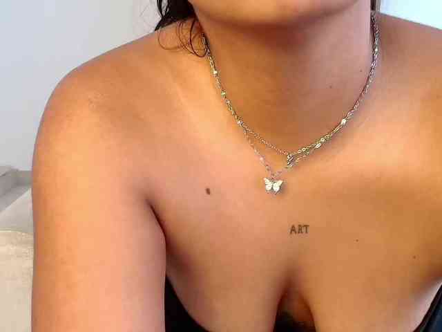 LiaMoon webcam