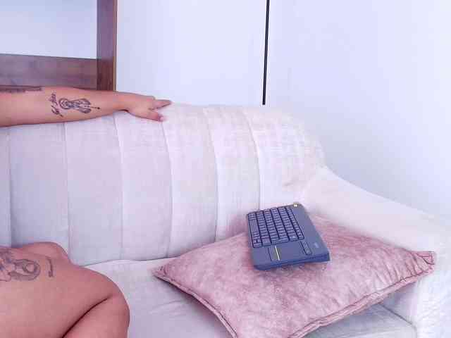 LiaMoon webcam