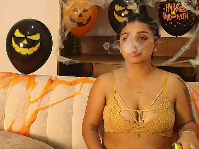 LiaMoon webcam