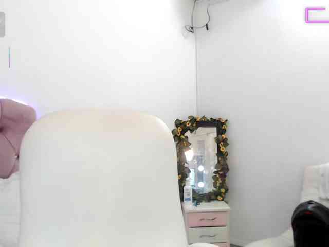 vanessa- Live Webcam on BongaCams