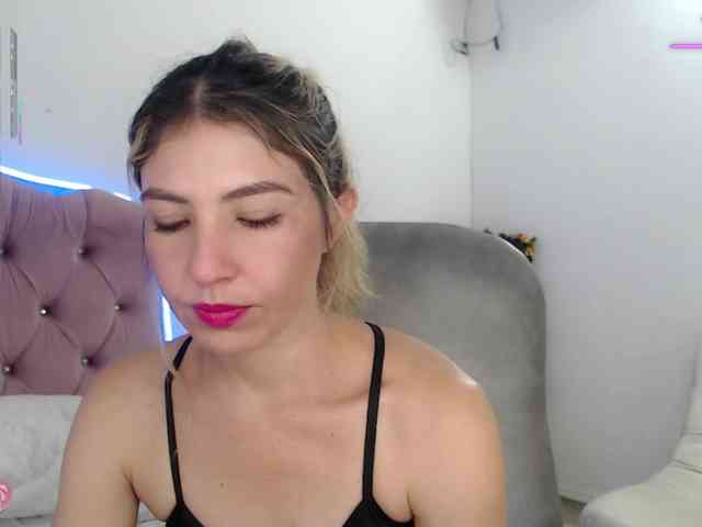 vanessa- webcam