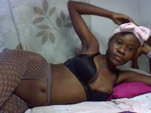 charmychassy27's BongaCams show and profile