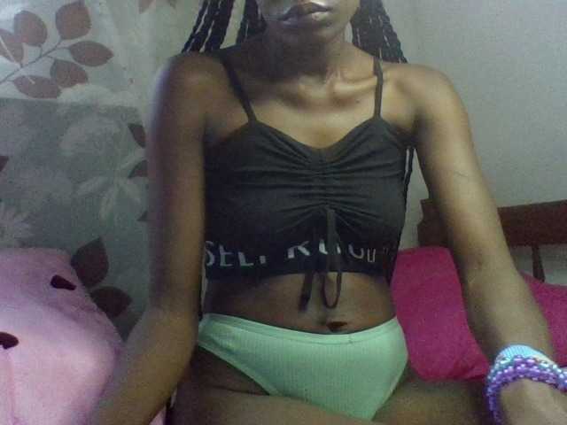 charmychassy27's BongaCams show and profile