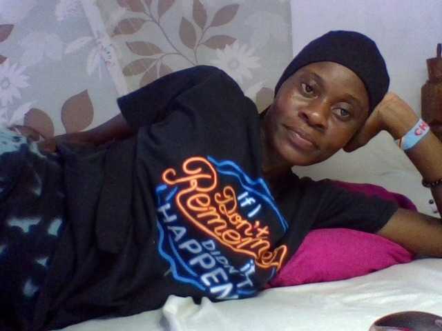 charmychassy27's BongaCams show and profile