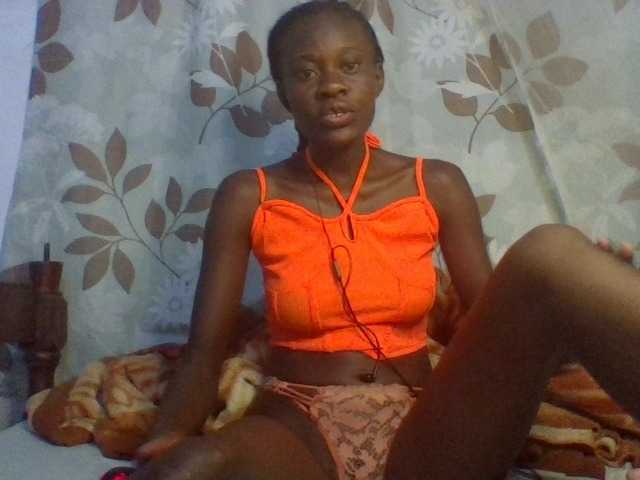 charmychassy27's BongaCams show and profile