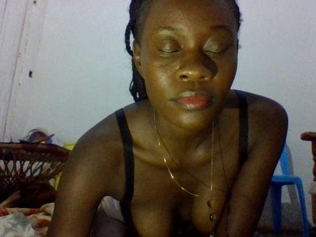 charmychassy27's BongaCams show and profile