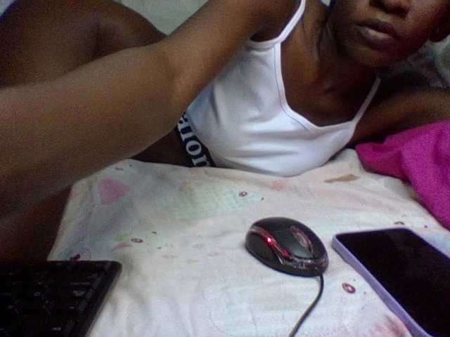 charmychassy27's BongaCams show and profile