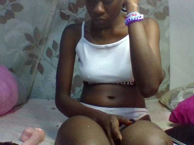 charmychassy27's BongaCams show and profile