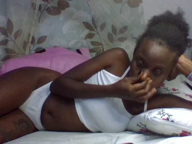 charmychassy27's BongaCams show and profile