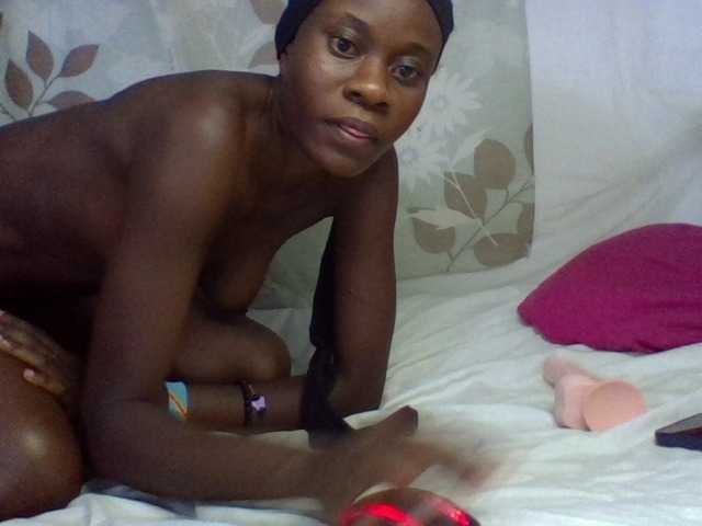 charmychassy27's BongaCams show and profile