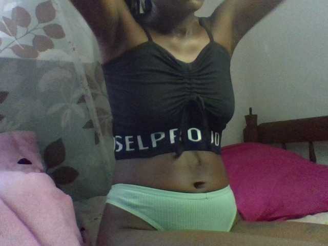 charmychassy27's BongaCams show and profile