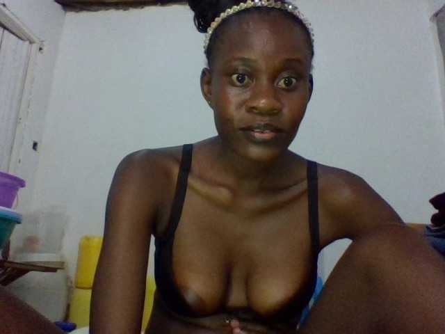 charmychassy27's BongaCams show and profile