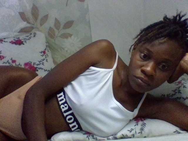 charmychassy27's BongaCams show and profile