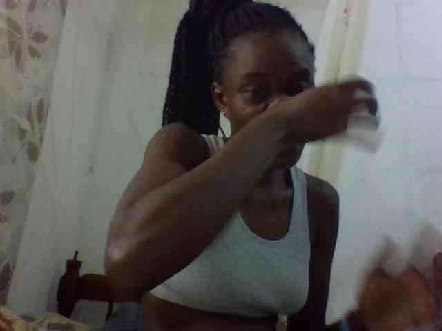 charmychassy27 charmychassy27