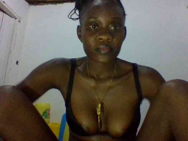 charmychassy27 charmychassy27