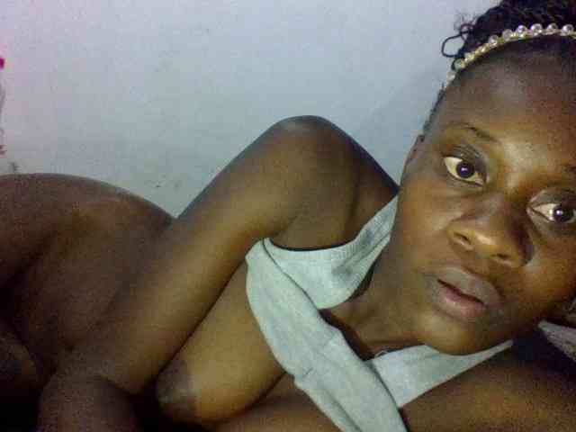 charmychassy27 charmychassy27