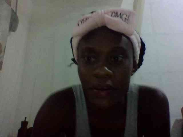 charmychassy27 webcam