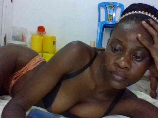 charmychassy27 charmychassy27