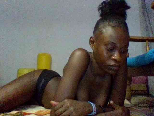 charmychassy27 webcam