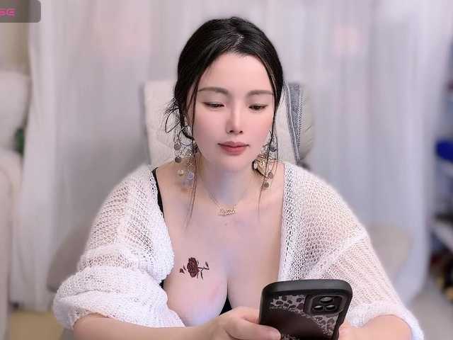 Amaya-yooo-36D's BongaCams show and profile