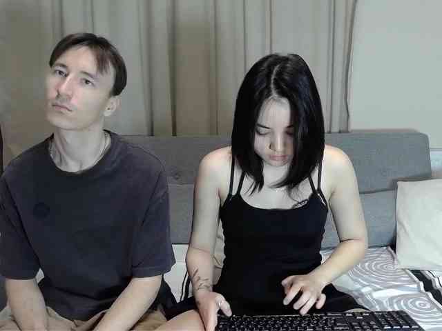 Kylee-JuliaCain webcam
