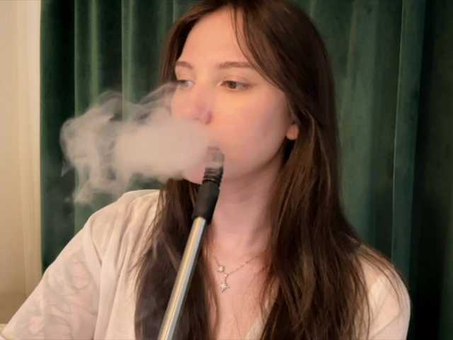 VoyDoll's BongaCams show and profile