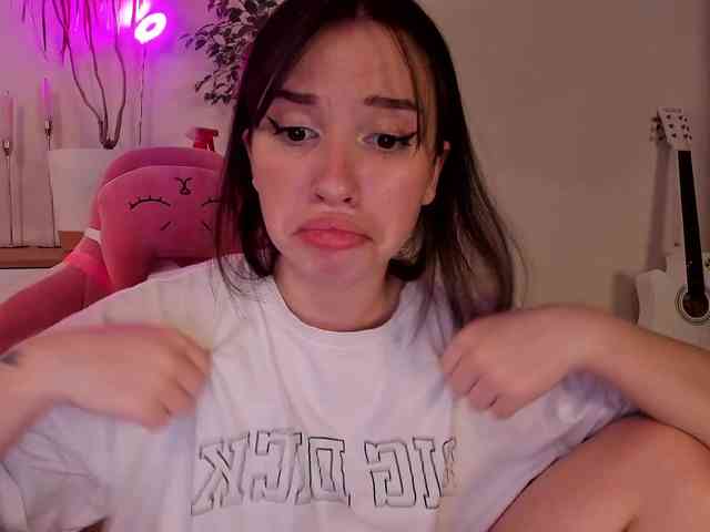 VoyDoll webcam