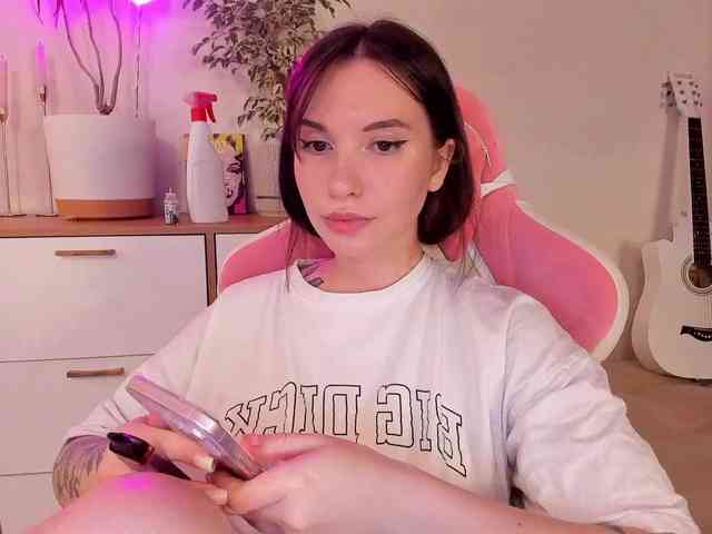 VoyDoll webcam