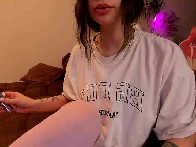 VoyDoll webcam