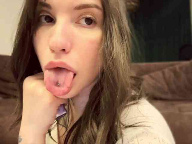 VoyDoll webcam