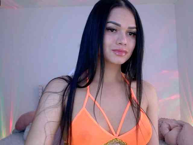 aleelenoxx Live Webcam on BongaCams