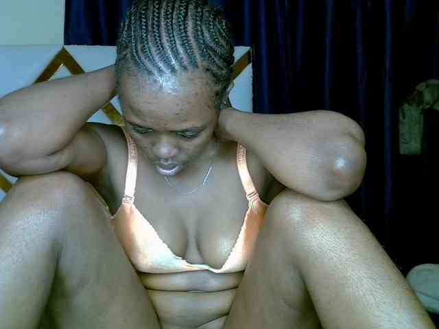 Caramel22 webcam