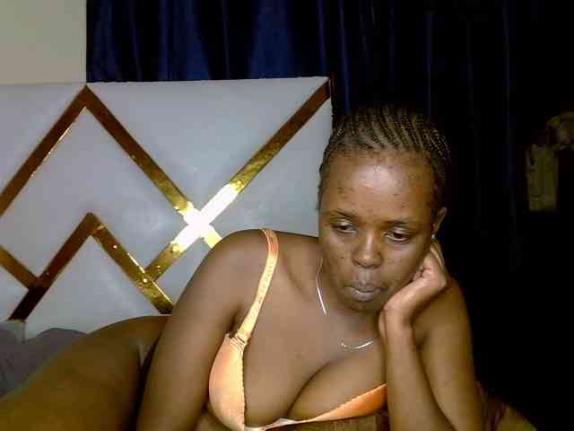 Caramel22 webcam