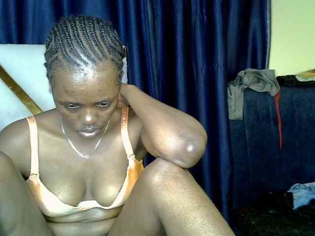 Caramel22 webcam