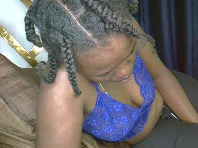 Caramel22 webcam