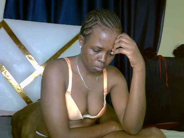 Caramel22 webcam