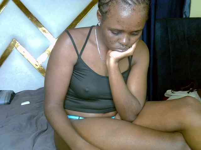Caramel22 webcam