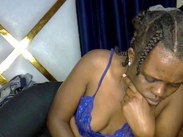 Caramel22 webcam