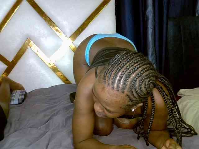 Caramel22 webcam