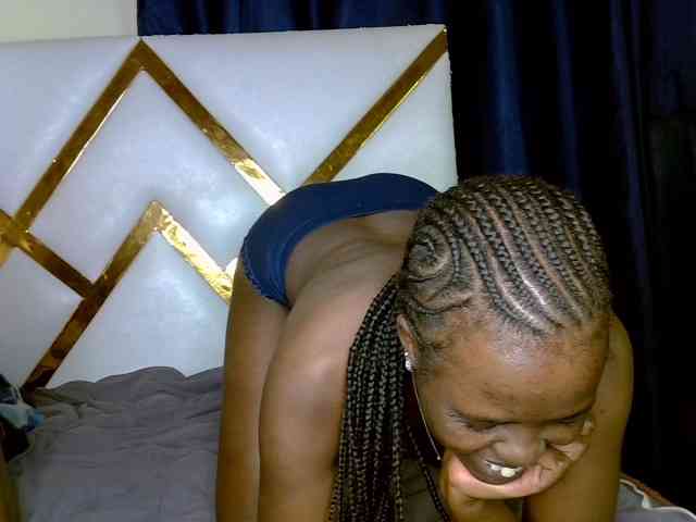 Caramel22 webcam