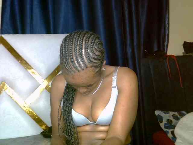 Caramel22 webcam