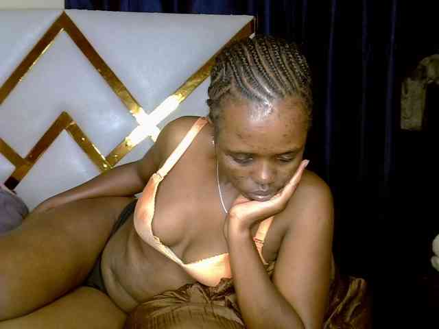 Caramel22 webcam