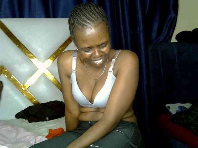 Caramel22 webcam