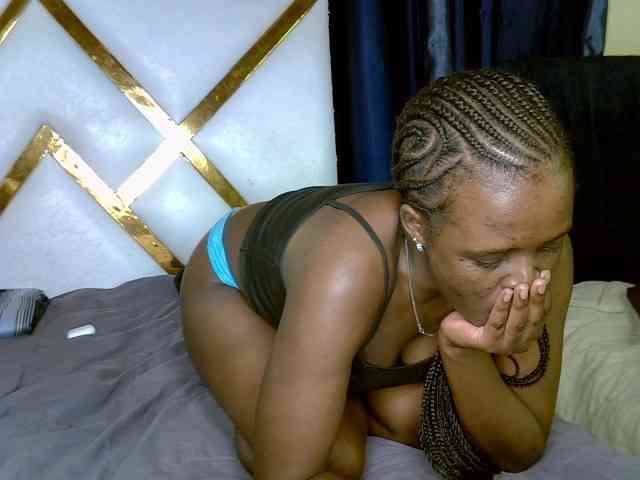 Caramel22 webcam
