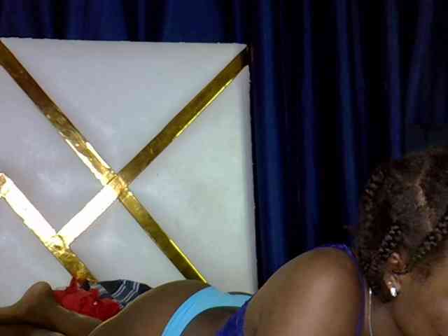 Caramel22 webcam